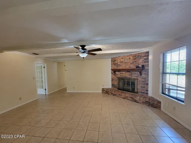 $2,000 | 738 Oak Avenue, Panama City, FL 32401