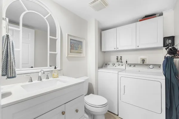 $2,600 | 5674 Southeast Riverboat Drive, Unit 131, Stuart, FL 34997