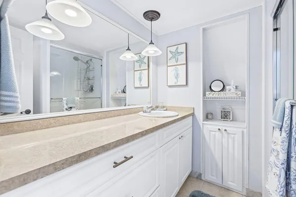 $2,600 | 5674 Southeast Riverboat Drive, Unit 131, Stuart, FL 34997