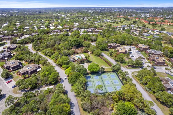 $2,600 | 5674 Southeast Riverboat Drive, Unit 131, Stuart, FL 34997