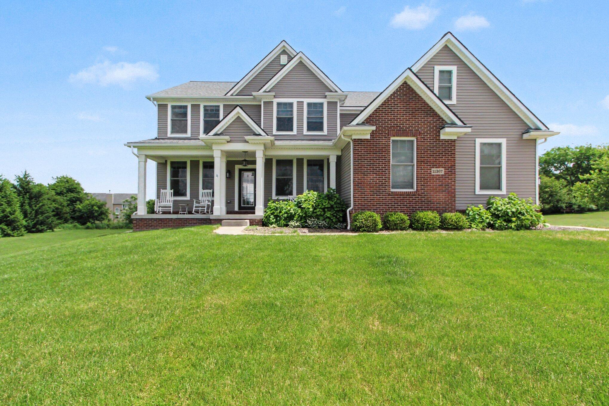 11367 Castleton Court Dexter, MI 48130 - Photo 2 of 72 019_file_1346