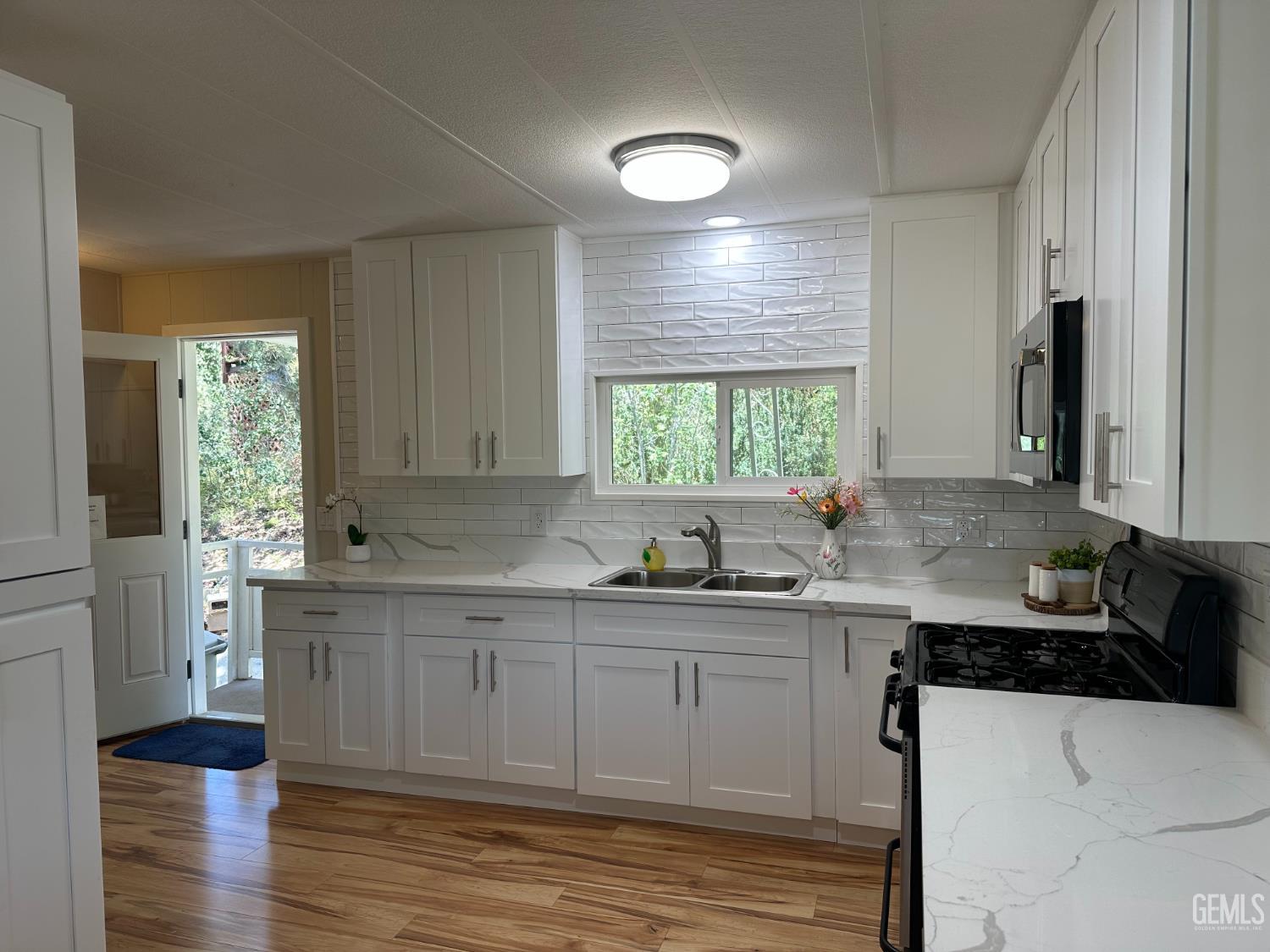 Undisclosed Address Fallbrook, CA 92028 - Photo 10 of 33