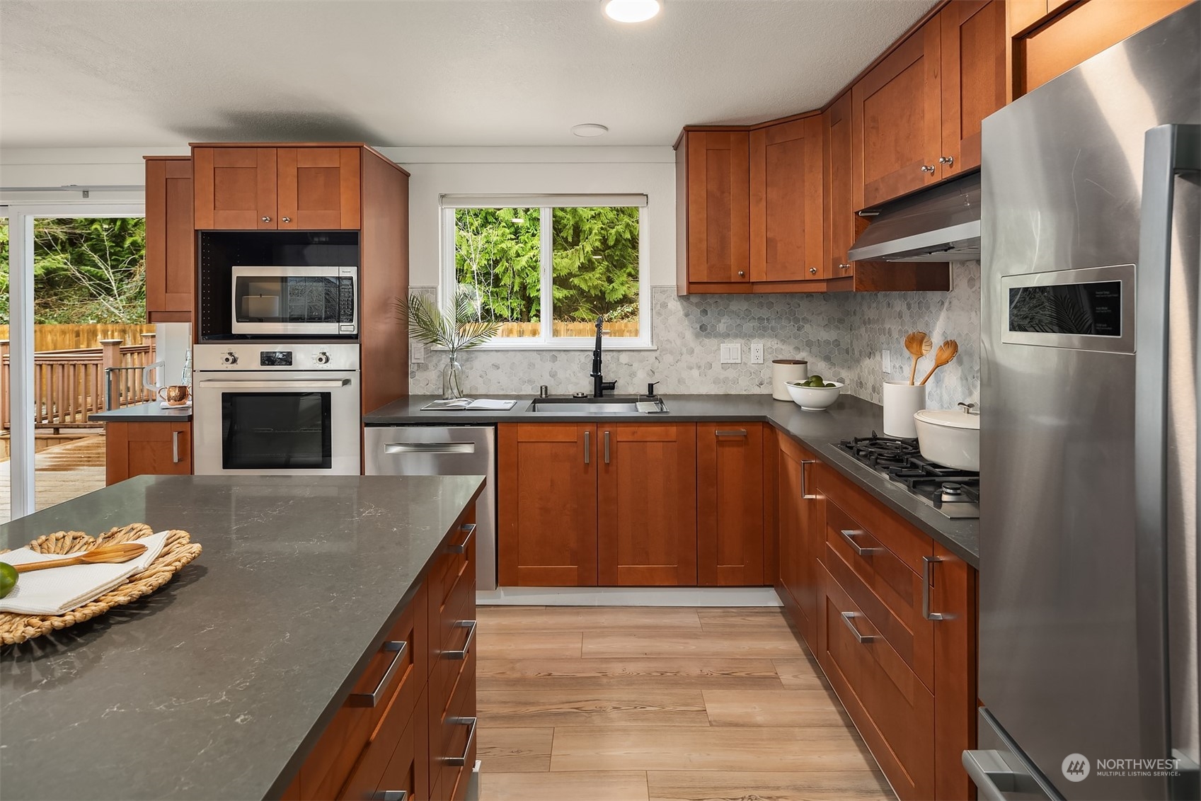 3225 164th Place Southeast Bothell, WA 98012 - Photo 11 of 34 Gallery Image 11