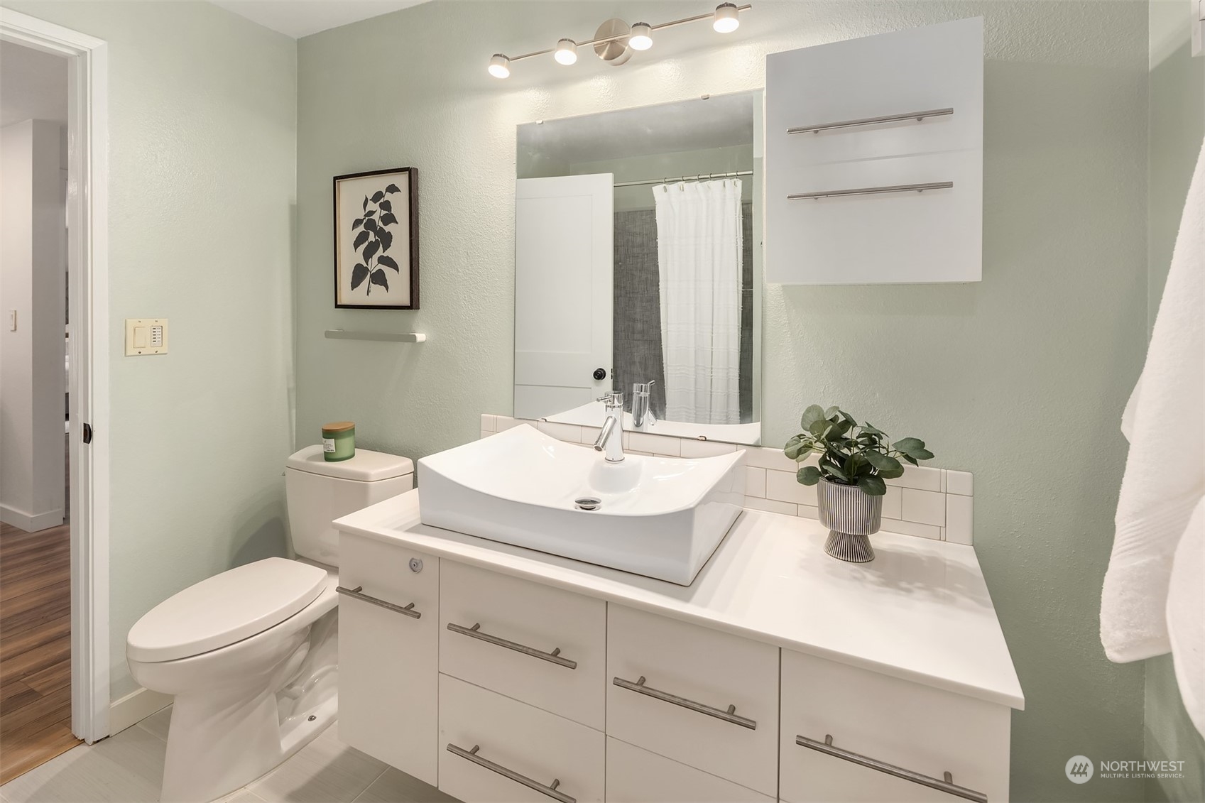 3225 164th Place Southeast Bothell, WA 98012 - Photo 16 of 34 Gallery Image 16