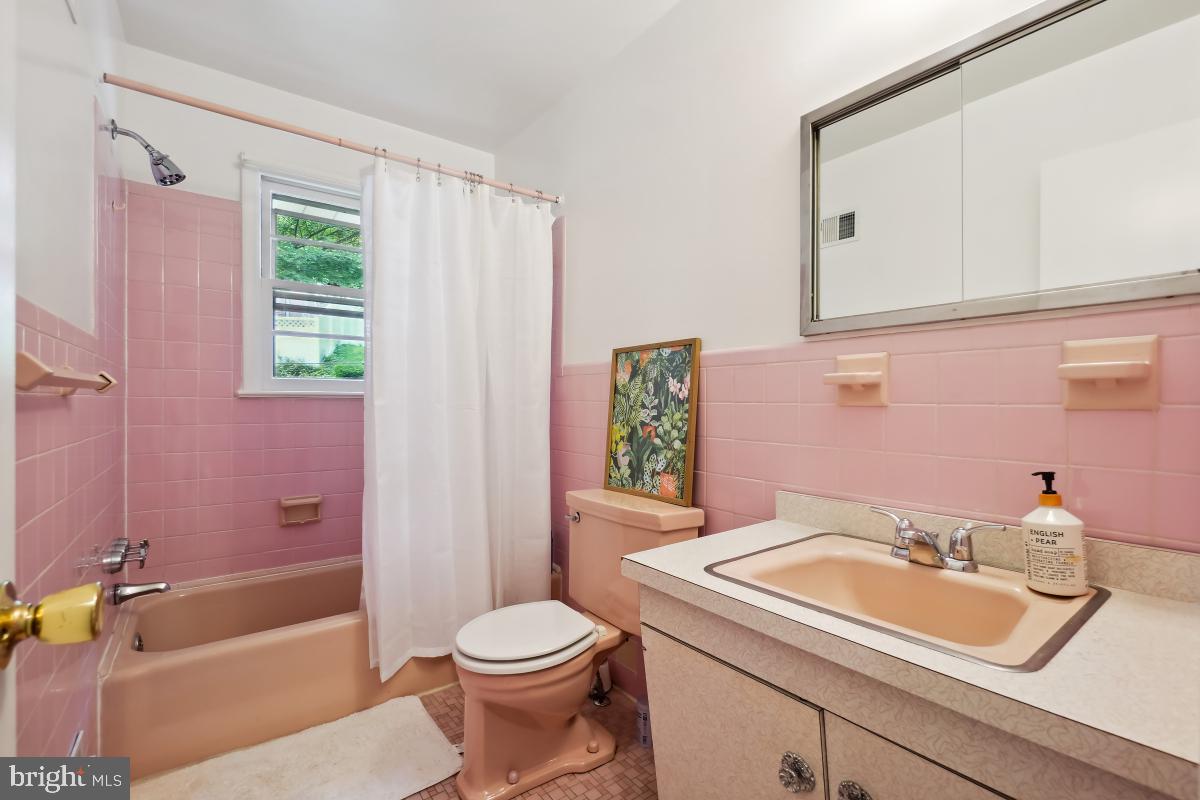 8504 Sundale Drive Silver Spring, MD 20910 - Photo 18 of 27