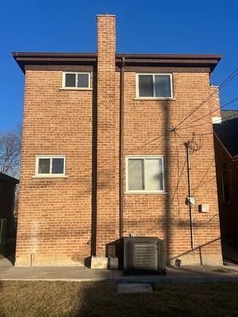 $235,000 | 9020 South King Drive, Chicago, IL 60619