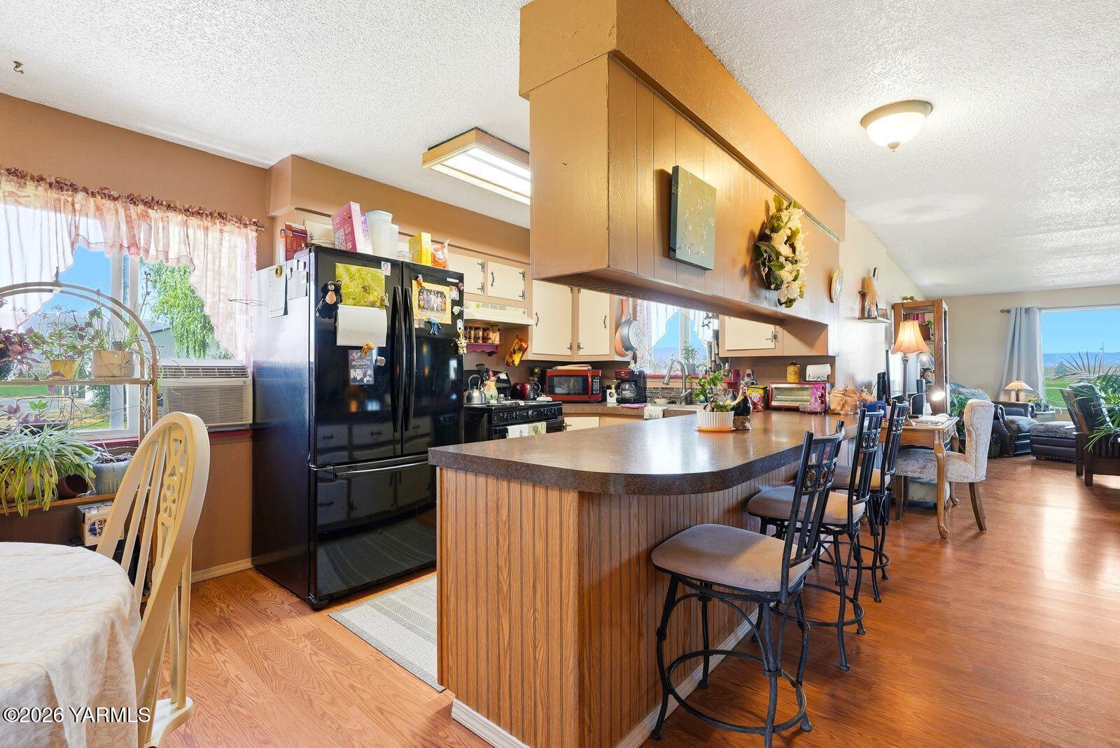 10555 Ashue Road Toppenish, WA 98948 - Photo 12 of 57 10555 Ashue Rd 012