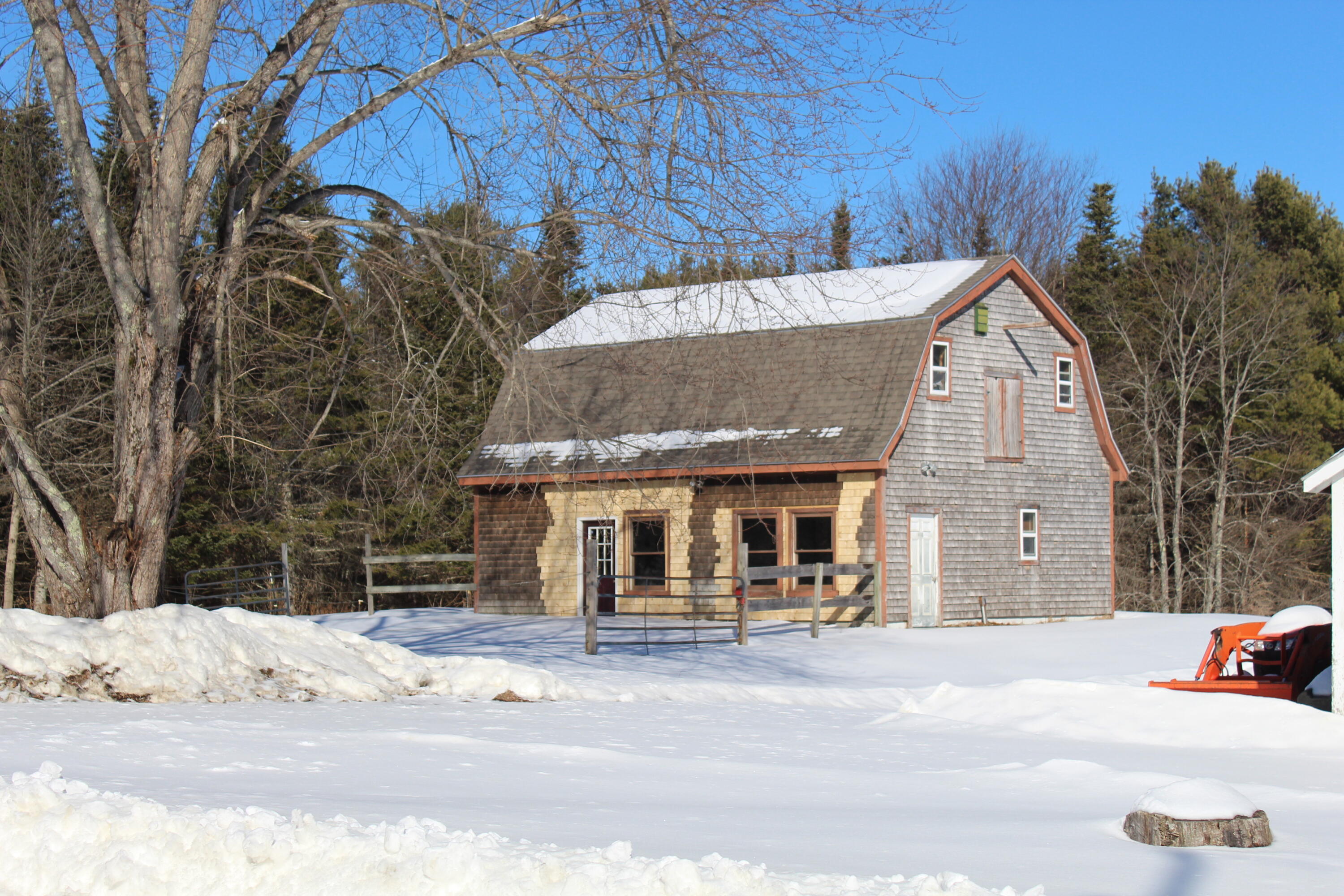 137 Clark Road Prospect, ME 04981 - Photo 31 of 44 IMG_2190