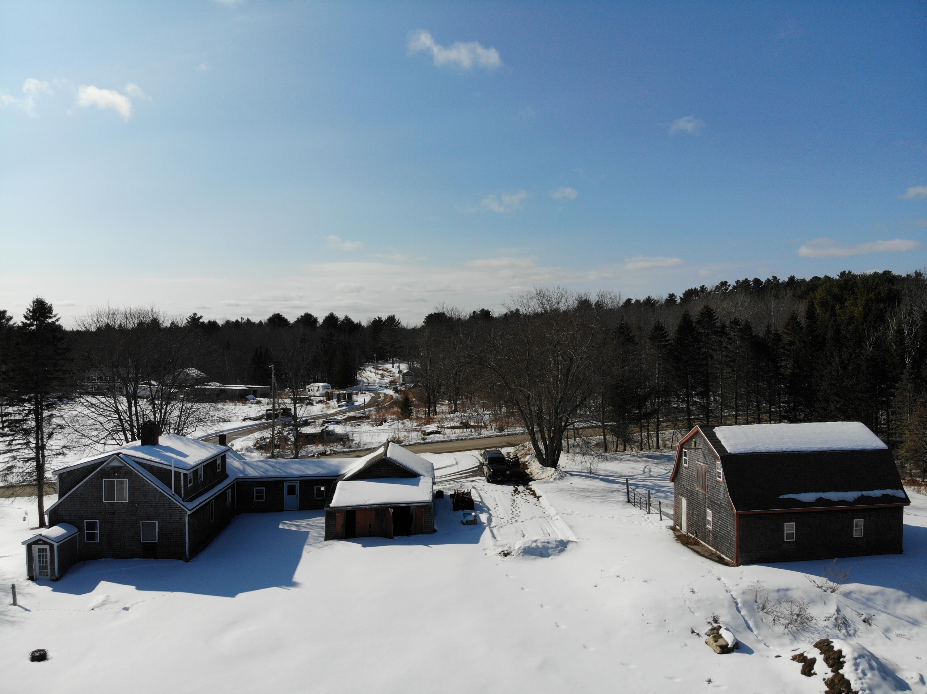 137 Clark Road Prospect, ME 04981 - Photo 7 of 44 4FFFE36473C8D40E56EB68E1D08FF7C4