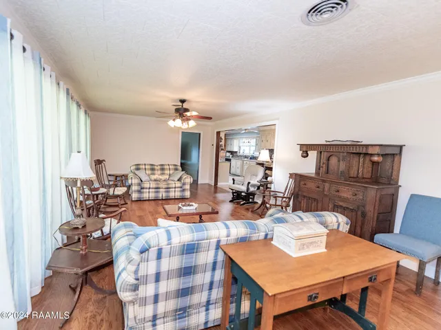 $310,000 | 4661 St Landry Highway, Ville Platte, LA 70586