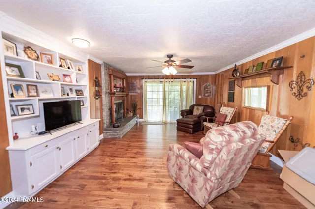 $310,000 | 4661 St Landry Highway, Ville Platte, LA 70586