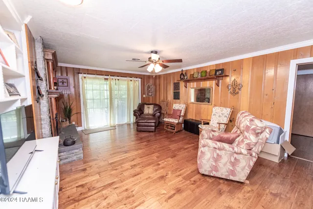 $310,000 | 4661 St Landry Highway, Ville Platte, LA 70586