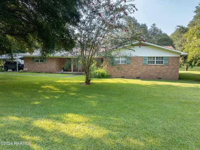 $310,000 | 4661 St Landry Highway, Ville Platte, LA 70586