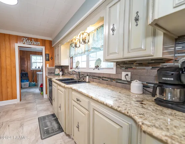 $310,000 | 4661 St Landry Highway, Ville Platte, LA 70586