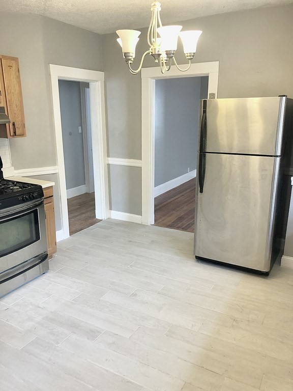 19 Archdale Road, Unit 2 Boston, MA 02131 - Photo 5 of 20