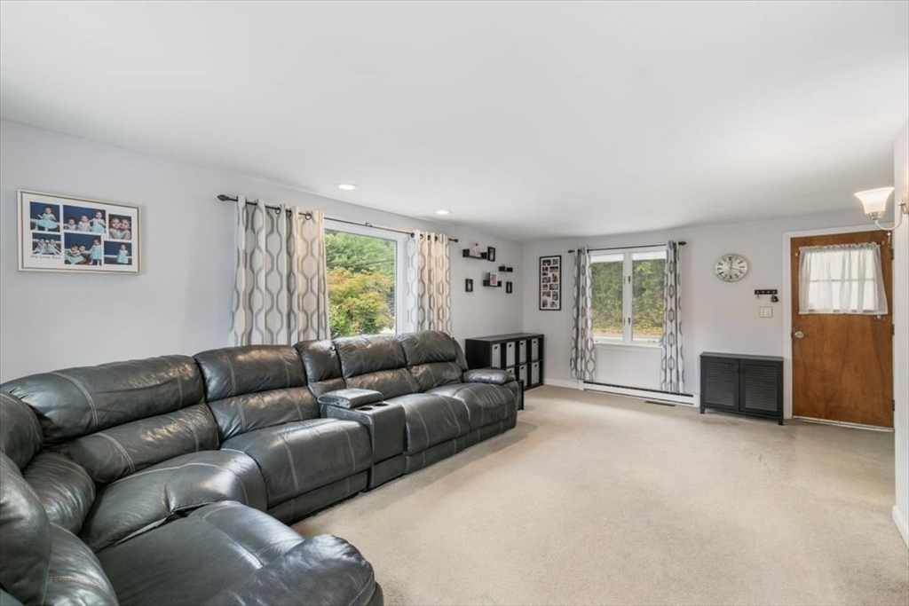 381 Water Street Wakefield, MA 01880 - Photo 20 of 42