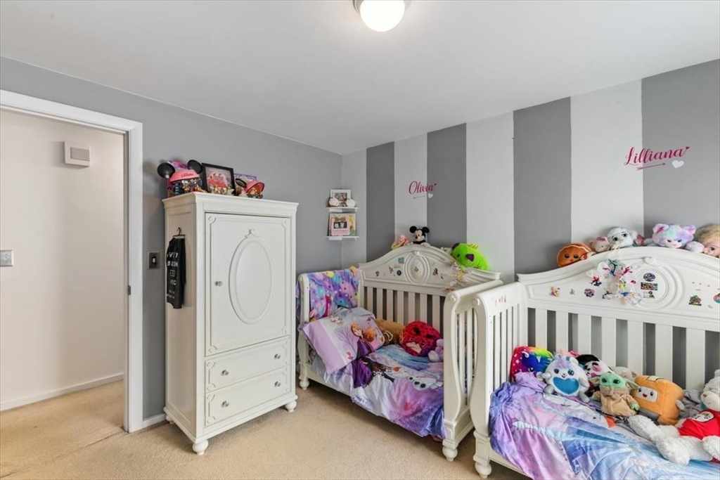 381 Water Street Wakefield, MA 01880 - Photo 24 of 42