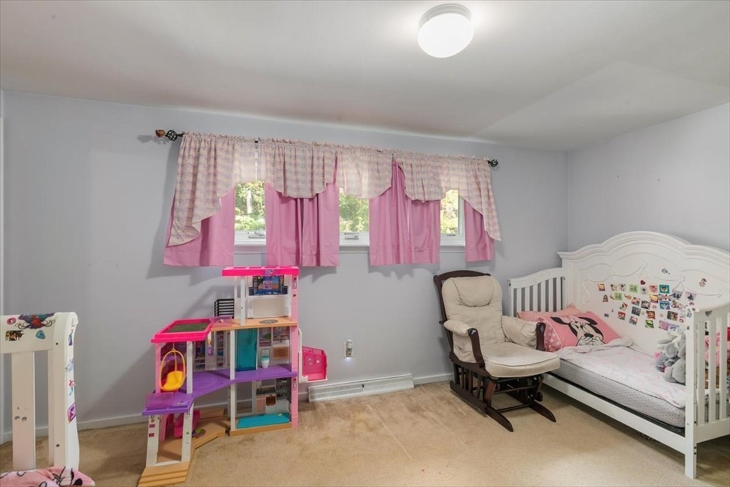 381 Water Street Wakefield, MA 01880 - Photo 25 of 42