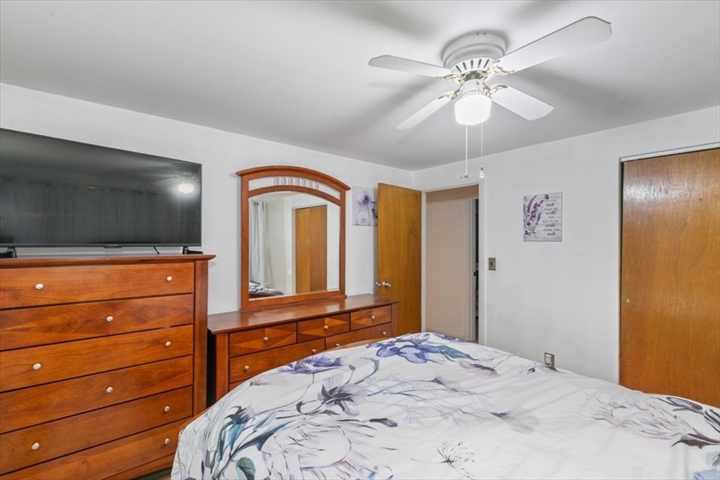 381 Water Street Wakefield, MA 01880 - Photo 28 of 42