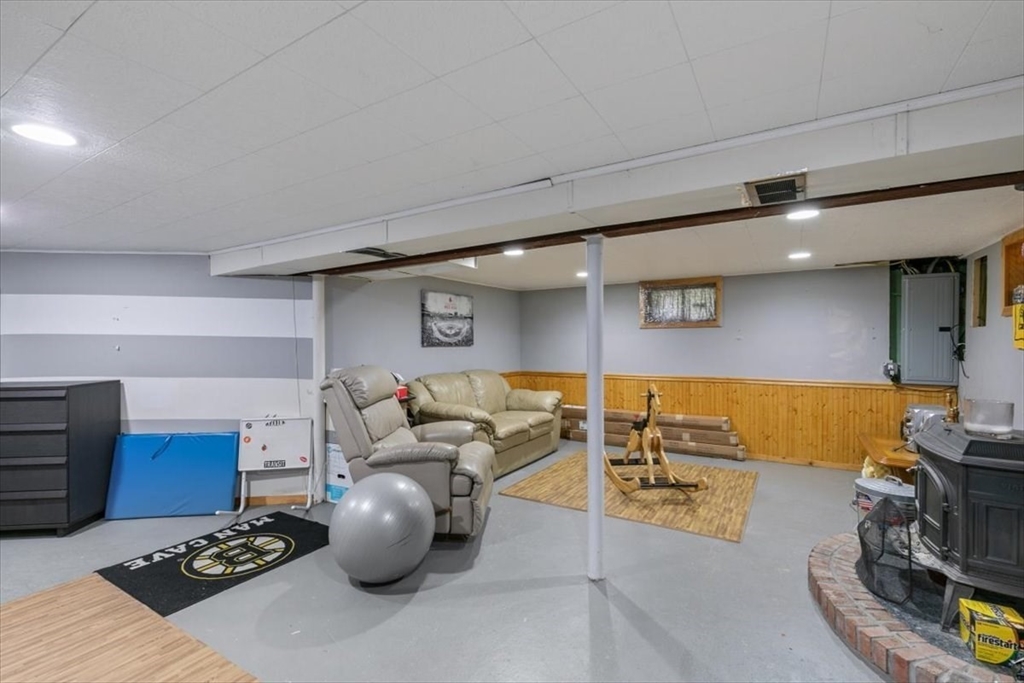 381 Water Street Wakefield, MA 01880 - Photo 30 of 42