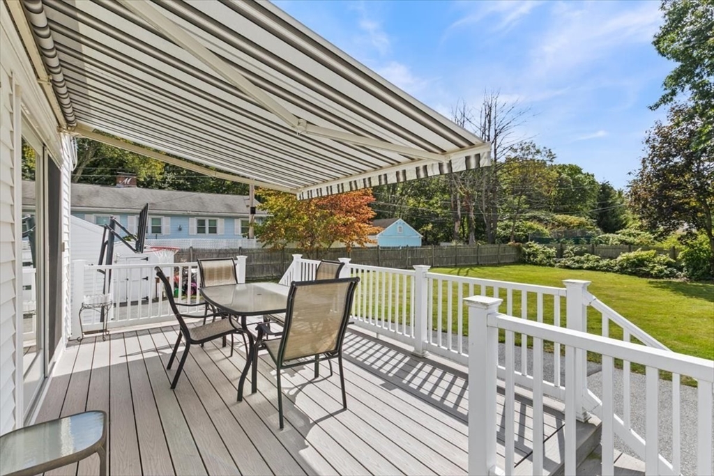 381 Water Street Wakefield, MA 01880 - Photo 5 of 42