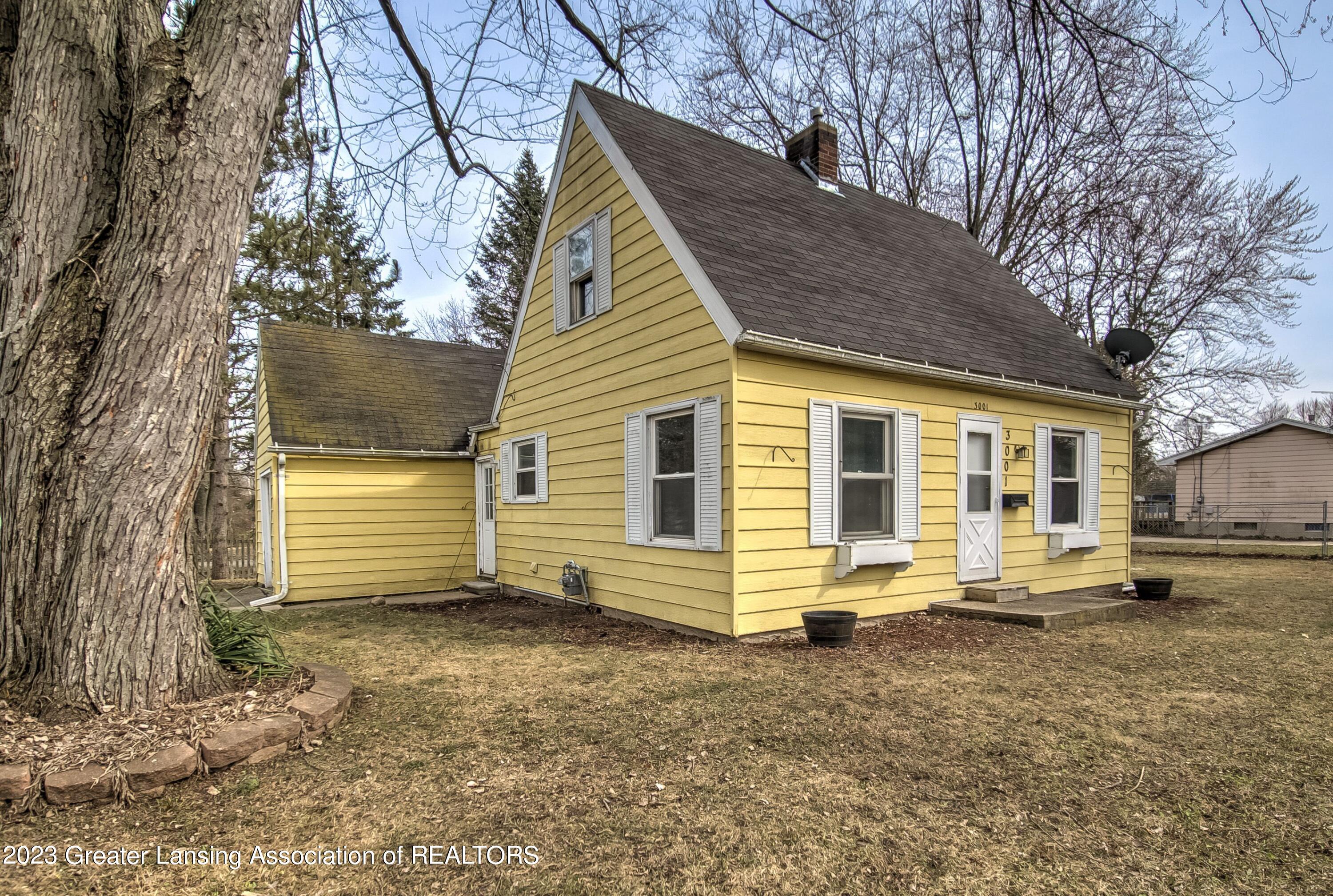 3001 Ingham Street Lansing, MI 48911 - Photo 25 of 27 Side
