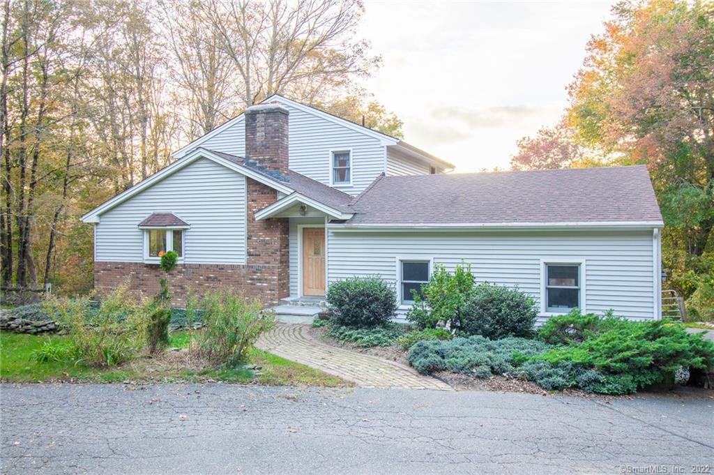 134 Long Hill Road Andover, CT 06232 - Photo 1 of 1