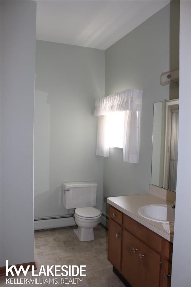 51951 Romeo Plank Road Macomb, MI 48042 - Photo 17 of 30 31286815-16.JPG