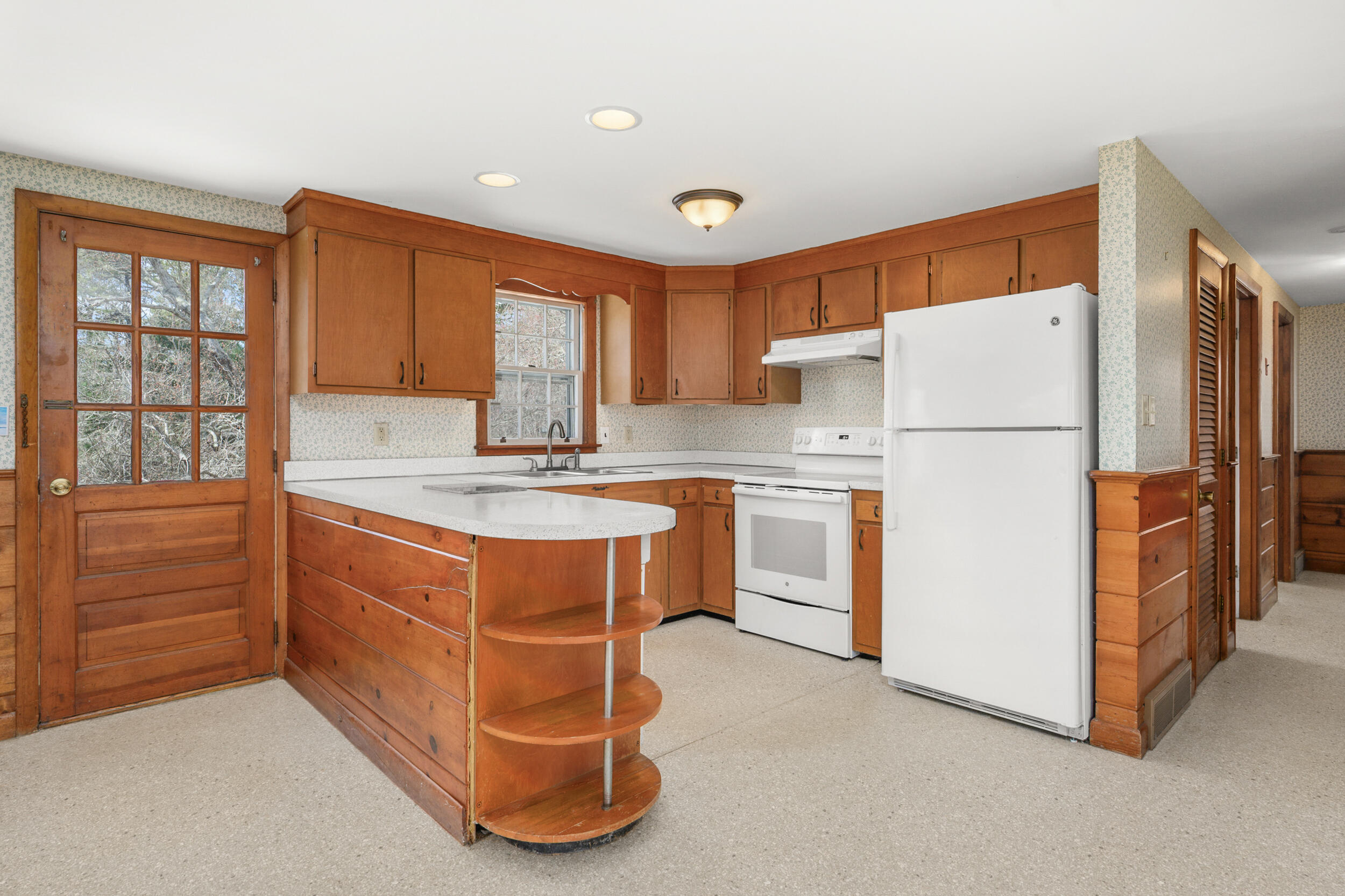 21 Uncatena Road Mashpee, MA 02649 - Photo 11 of 43 17_dsc_5725