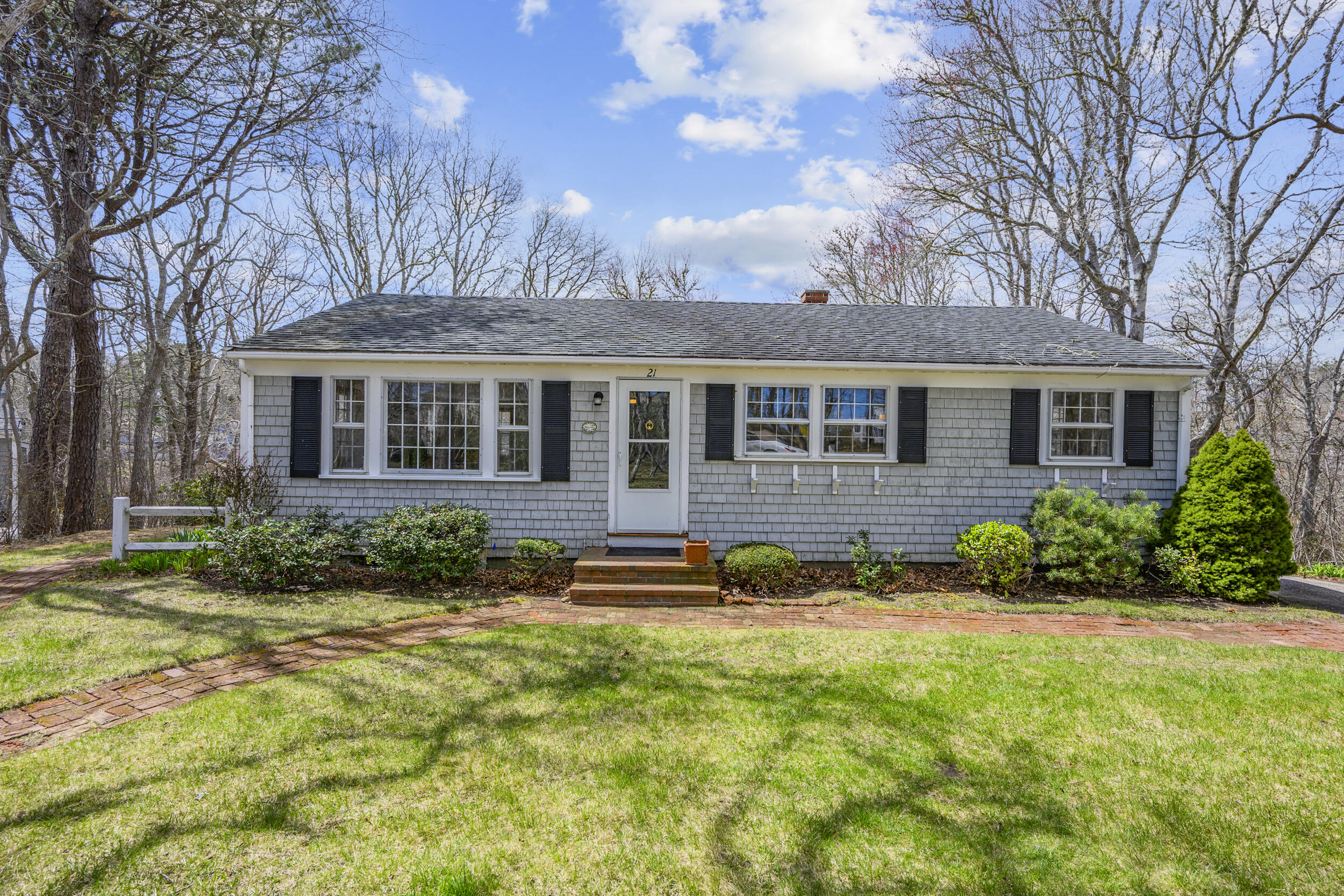 21 Uncatena Road Mashpee, MA 02649 - Photo 4 of 43 36_dsc_5801