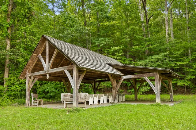 $300,000 | 0 Mountain Parkway, Unit 101, Chickamauga, GA 30707