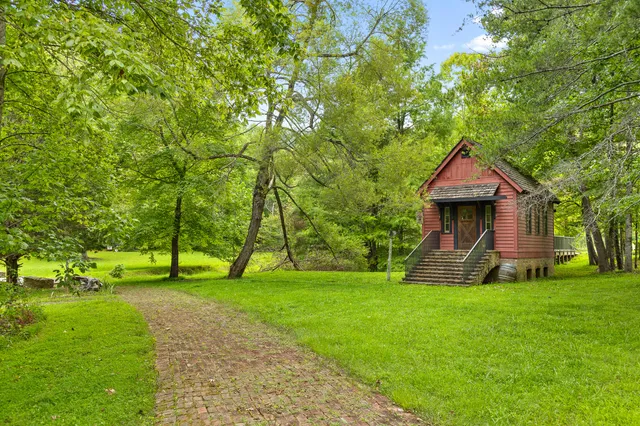 $300,000 | 0 Mountain Parkway, Unit 101, Chickamauga, GA 30707