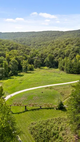 $300,000 | 0 Mountain Parkway, Unit 101, Chickamauga, GA 30707