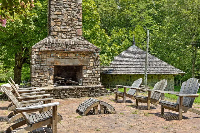 $300,000 | 0 Mountain Parkway, Unit 101, Chickamauga, GA 30707