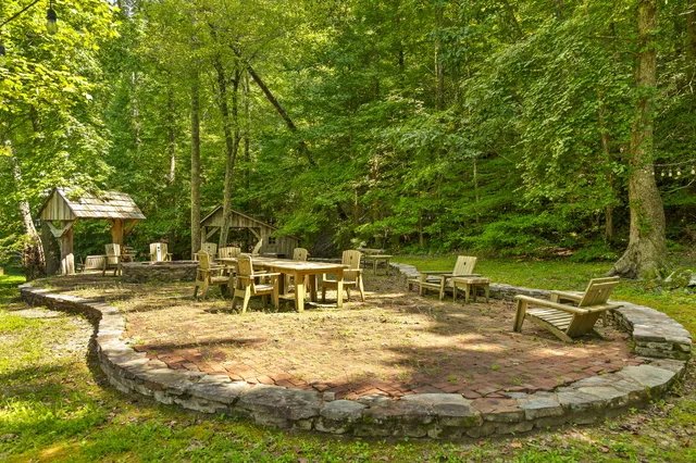 $300,000 | 0 Mountain Parkway, Unit 101, Chickamauga, GA 30707