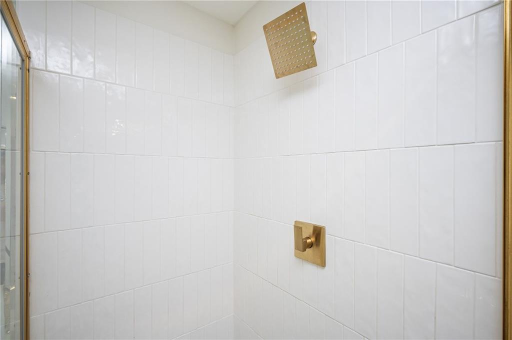 3203 Lenox Road Northeast, Unit 28 Atlanta, GA 30324 - Photo 15 of 37