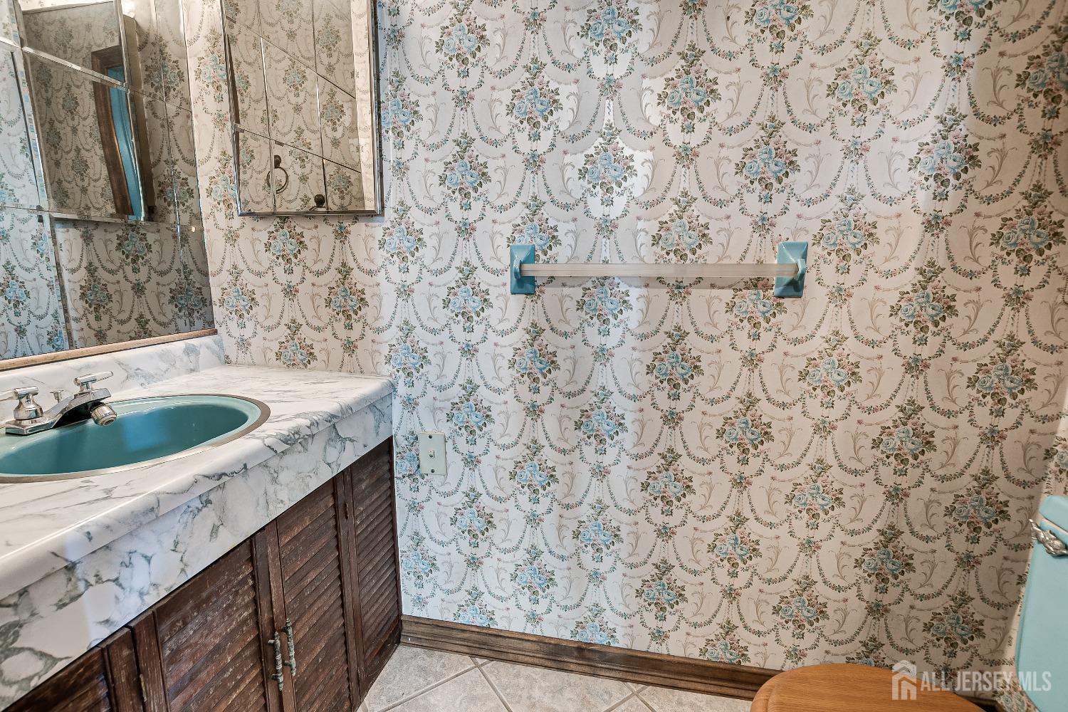 75 Spruce Street Edison, NJ 08837 - Photo 29 of 52 Gallery Image 29