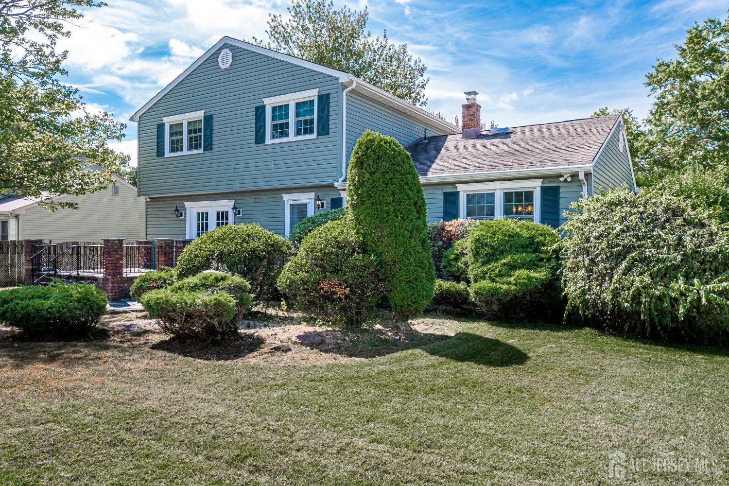 75 Spruce Street Edison, NJ 08837 - Photo 44 of 52 Gallery Image 44
