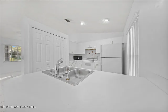 $1,725 | 171 Americana Boulevard Northeast, Palm Bay, FL 32907