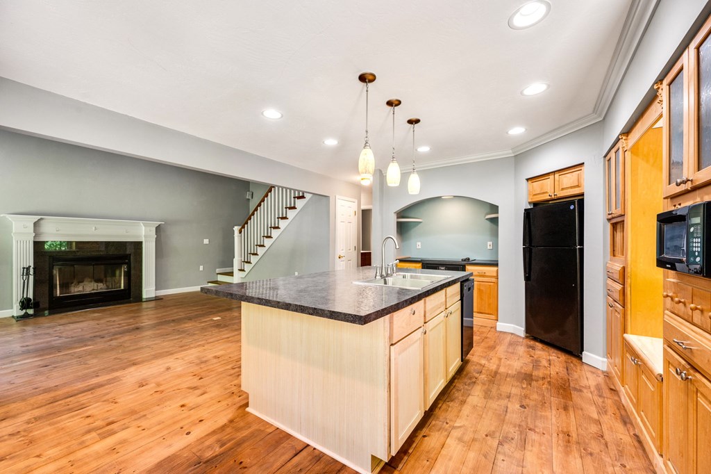 6281 Maple Run Egg Harbor, WI 54209 - Photo 4 of 34