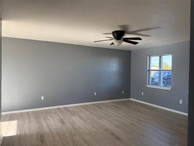 $1,200 | 115 Freeze Lane, Rockport, TX 78382