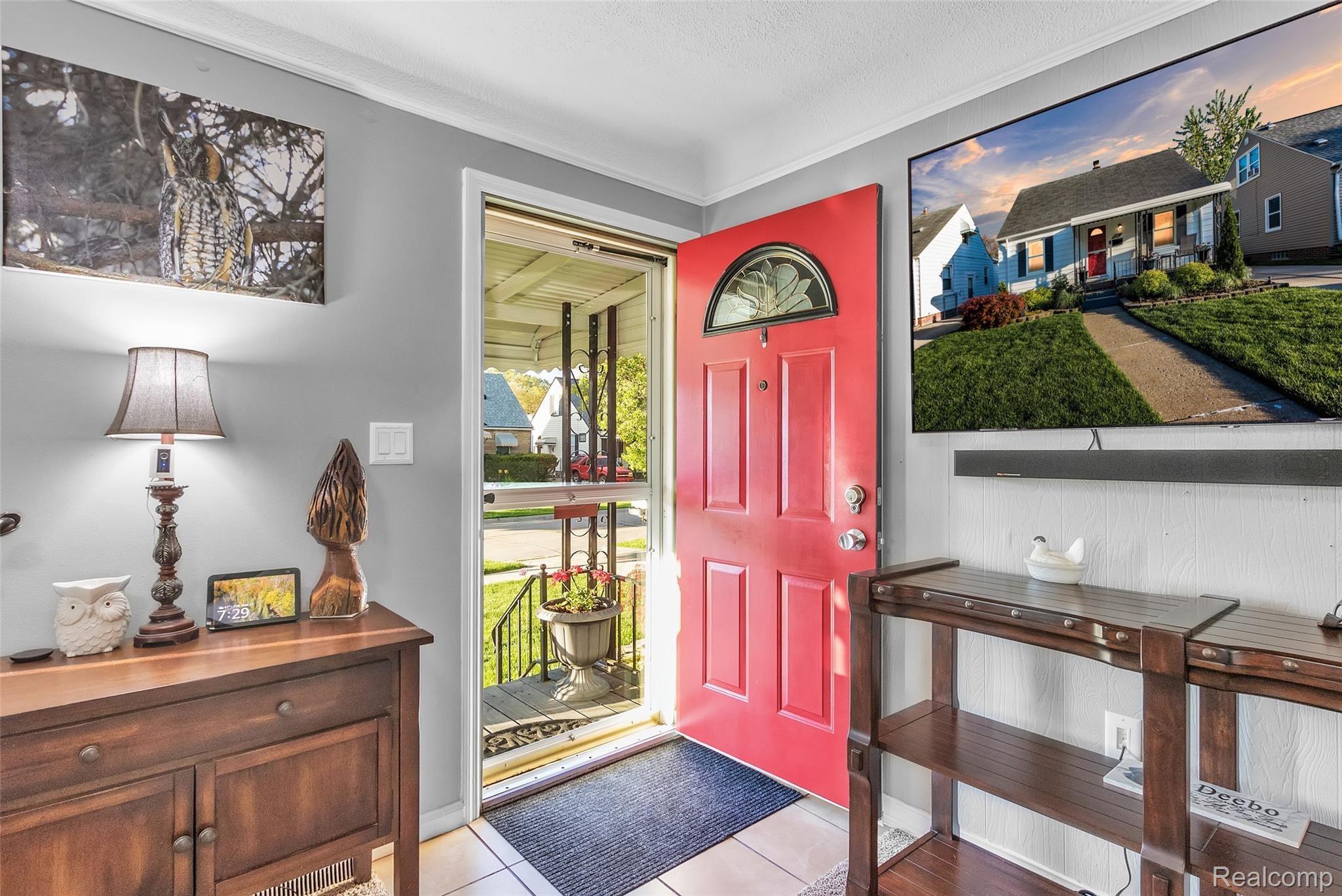 8296 Standard Street Center Line, MI 48015 - Photo 6 of 38 06-8296-Standard-St-WindowStill-Real-Estate-Photography-6.jpg