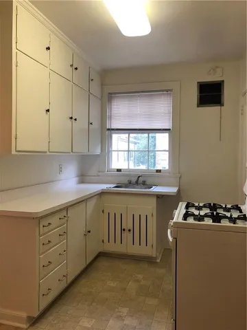 $1,500 | 1586 Jefferson Avenue, Unit 4, New Orleans, LA 70115