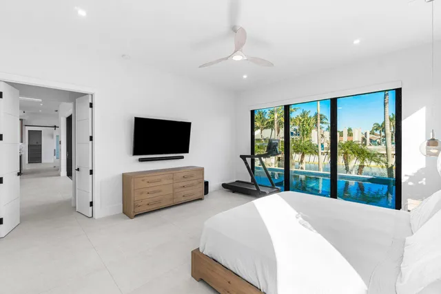 $5,695,000 | 933 Allamanda Drive, Delray Beach, FL 33483