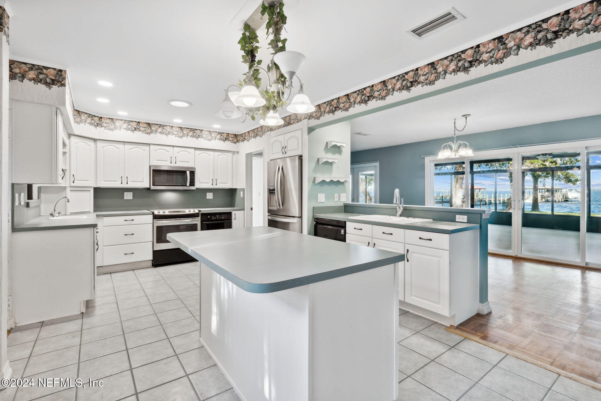 4985 Harvey Grant Road Fleming Island, FL 32003 - Photo 21 of 76 KITCHEN