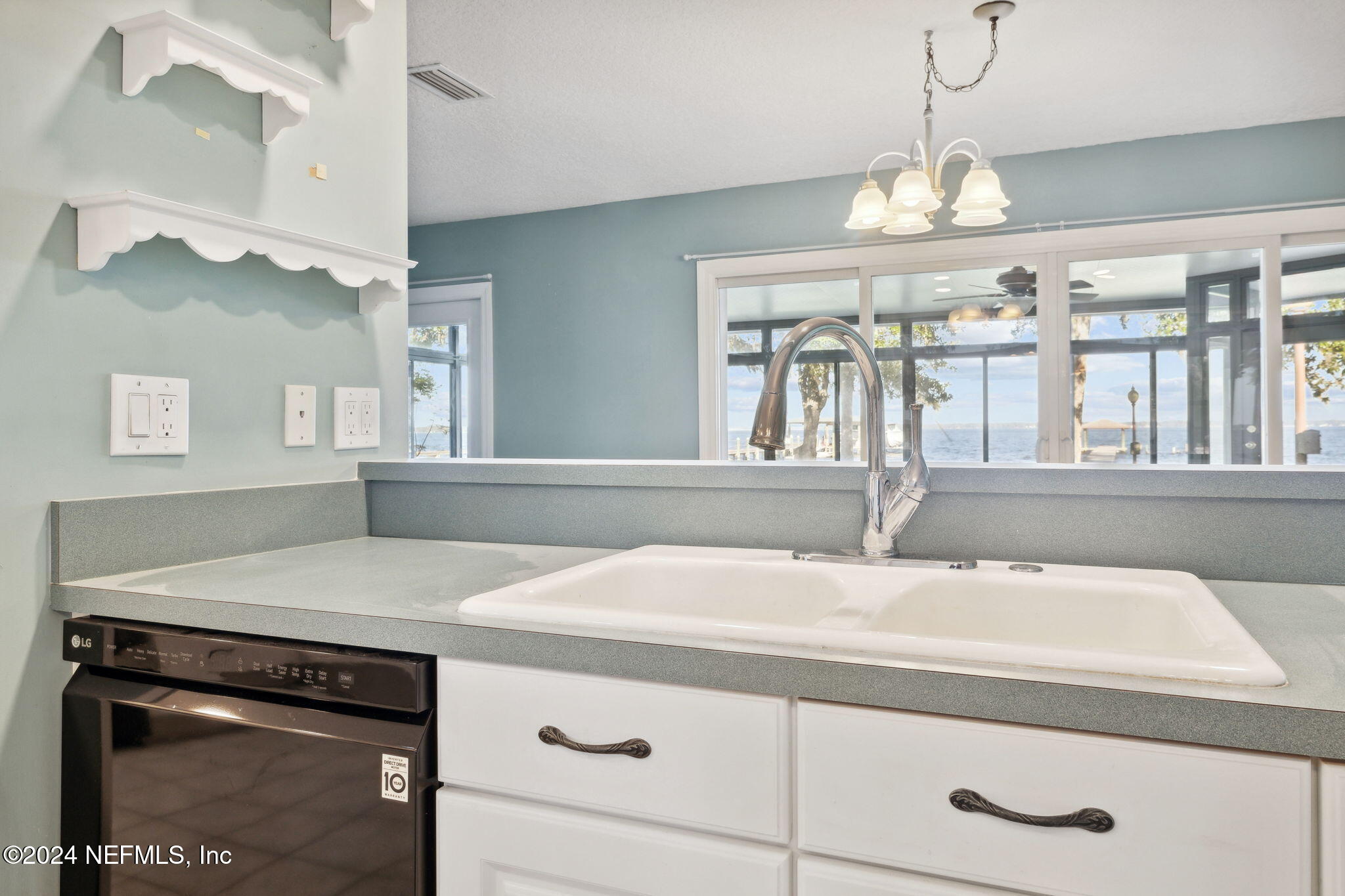 4985 Harvey Grant Road Fleming Island, FL 32003 - Photo 27 of 76 KITCHEN