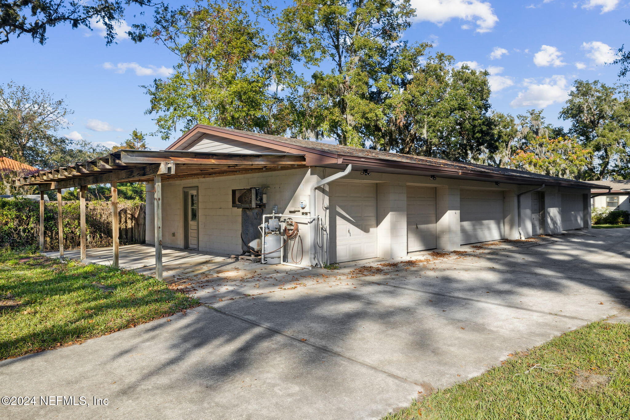 4985 Harvey Grant Road Fleming Island, FL 32003 - Photo 50 of 76 GARAGE