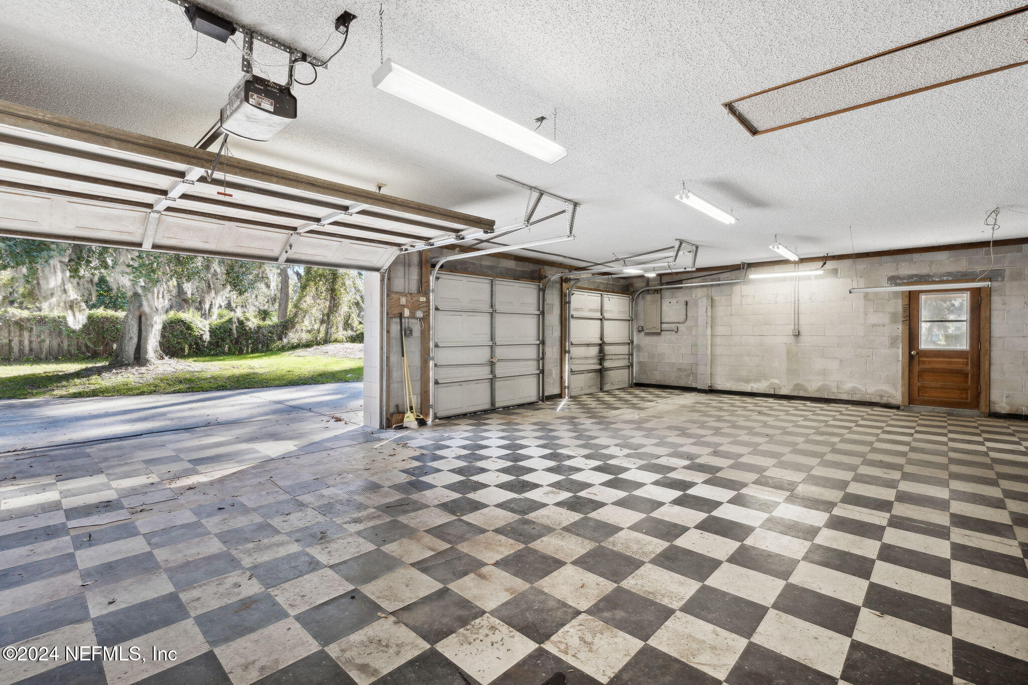 4985 Harvey Grant Road Fleming Island, FL 32003 - Photo 53 of 76 GARAGE