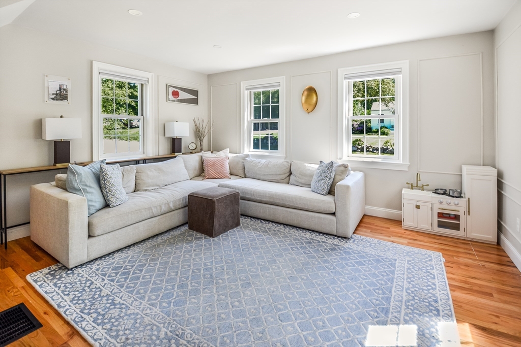 95 Tiffany Road Norwell, MA 02061 - Photo 14 of 40