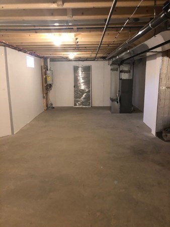 160 Canterbury Road Springfield, MA 01118 - Photo 19 of 20 a view of empty room